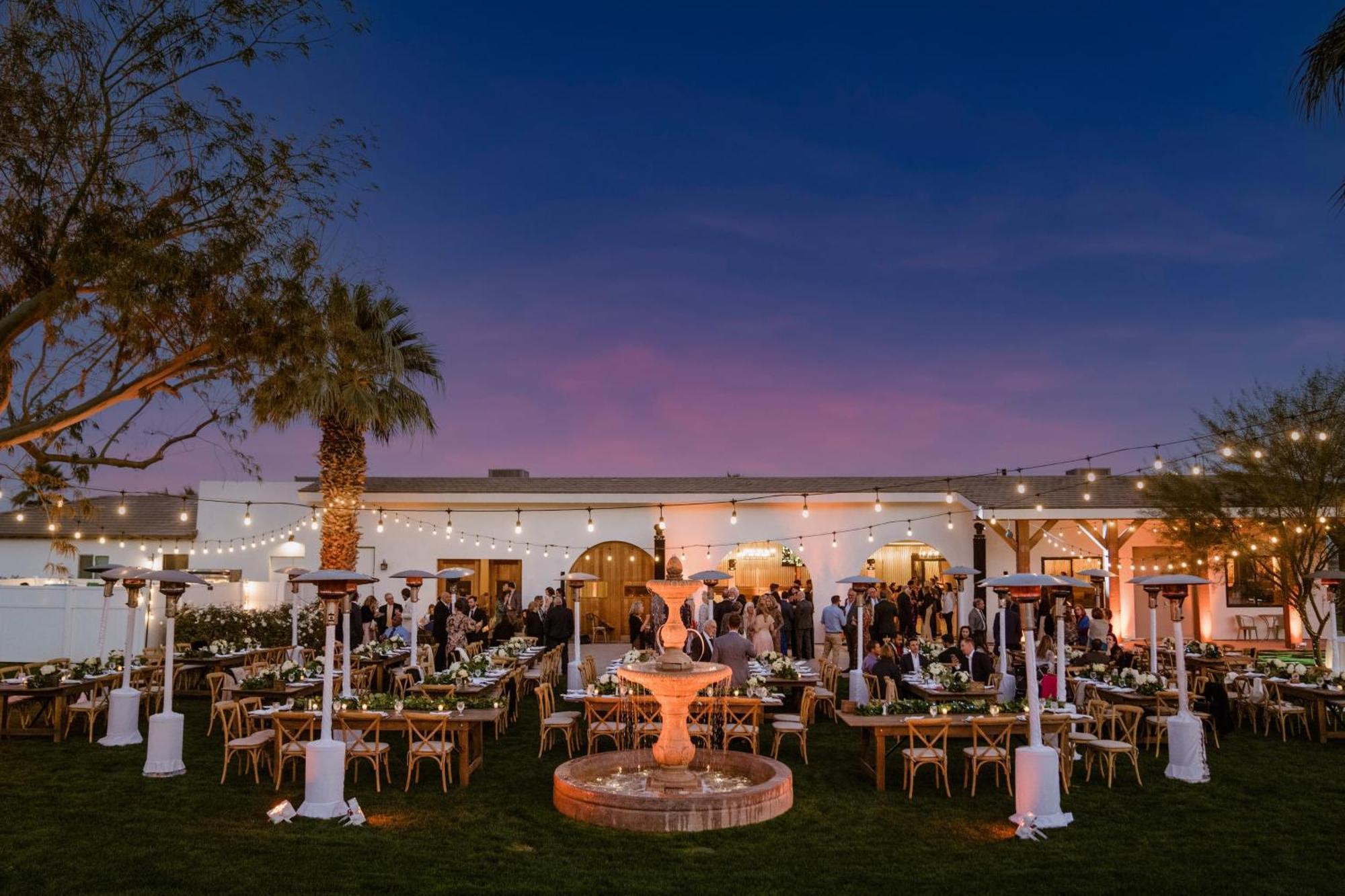 Buena Vista By Avantstay Massive Outdoor Oasis W Pool Spa Firepit La Quinta Exterior foto